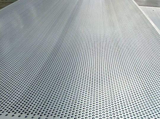 lưới sắt lỗ tròn nhỏ giá sỉ
